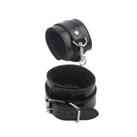 Наручники Obey Me Leather Hand Cuffs